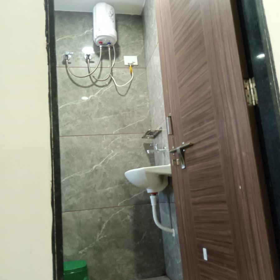 Hotel Mansarovar,Βαντοντάρα Εξωτερικό φωτογραφία